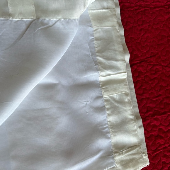 Collin & Justin King Sized Duvet Cover Set - Picture 3 of 6